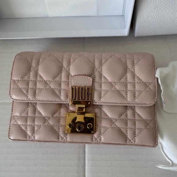 Dior pouch - Picture 3 of 16